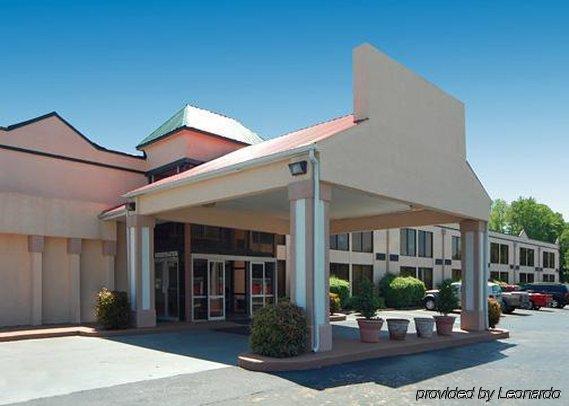 Rodeway Inn Stone Mountain Тъкър Екстериор снимка